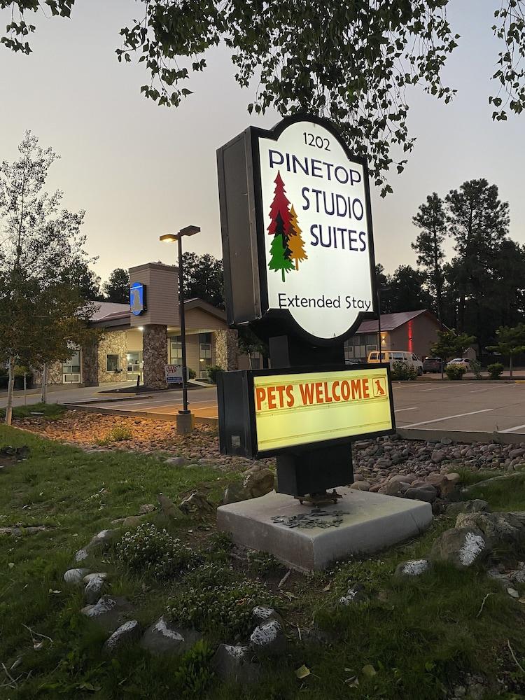 Pinetop Studio Suites Eksteriør billede