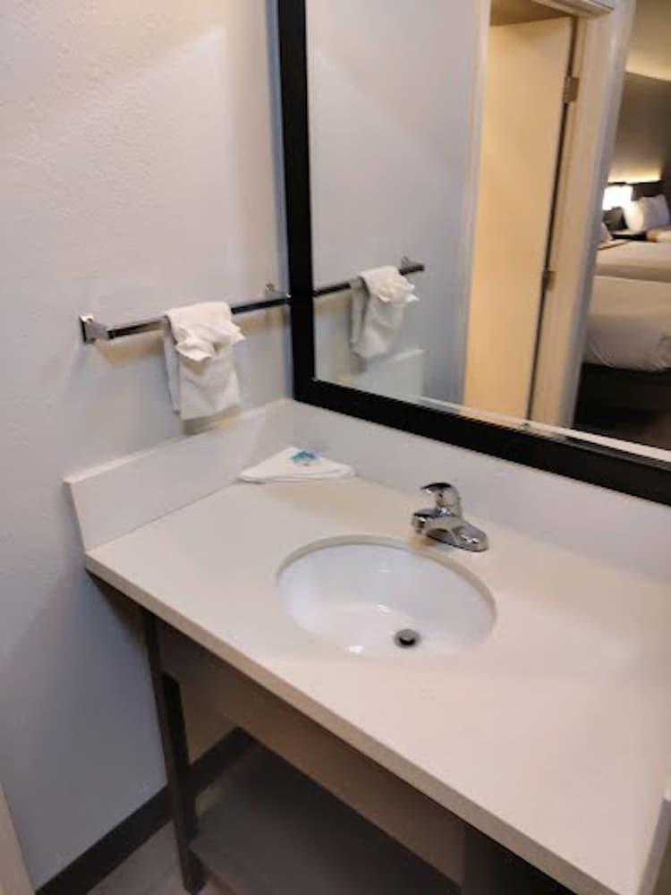 Pinetop Studio Suites Eksteriør billede