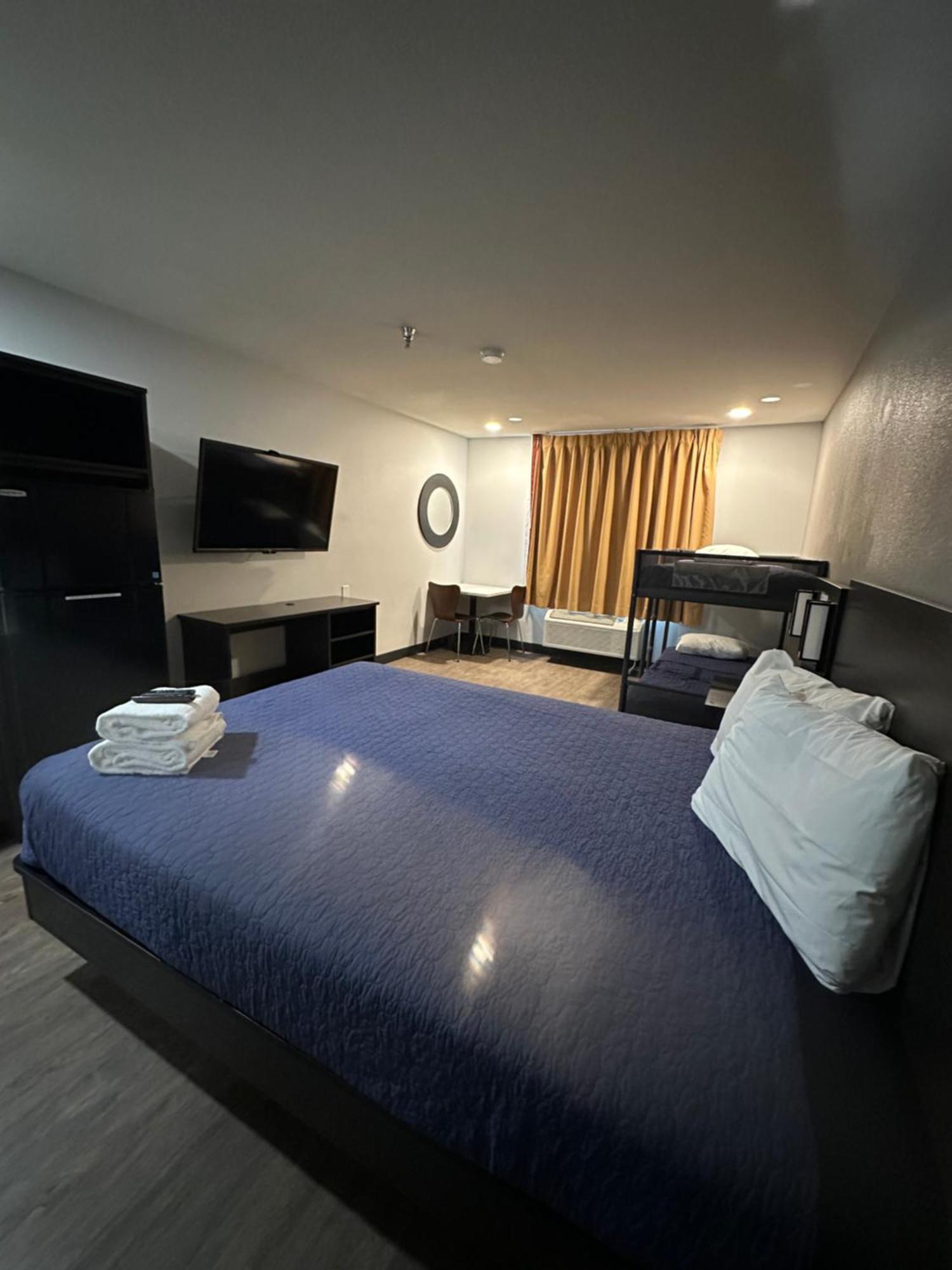 Pinetop Studio Suites Eksteriør billede