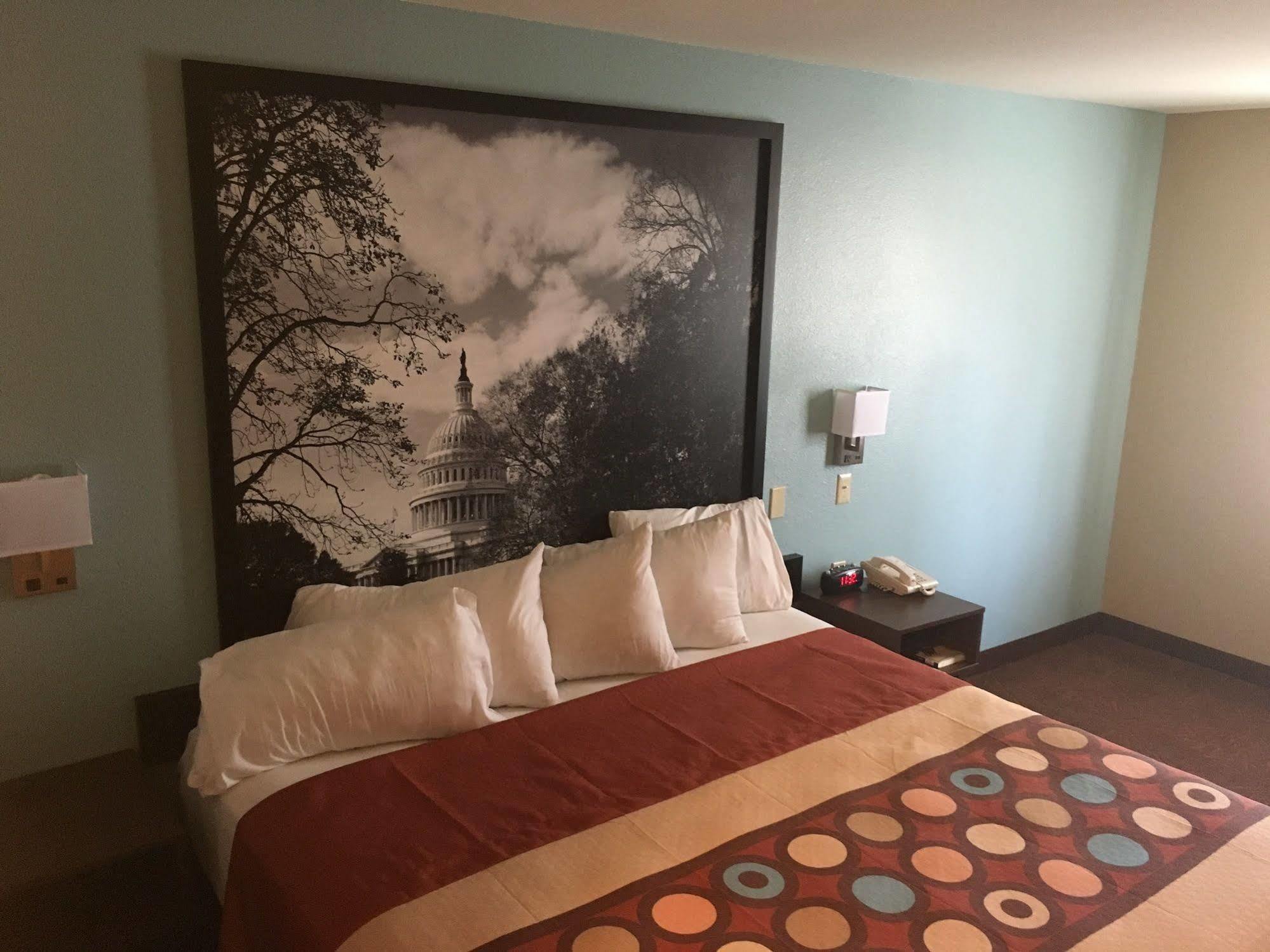 Pinetop Studio Suites Eksteriør billede